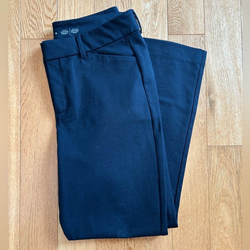 Old Navy Black Pixie Pants